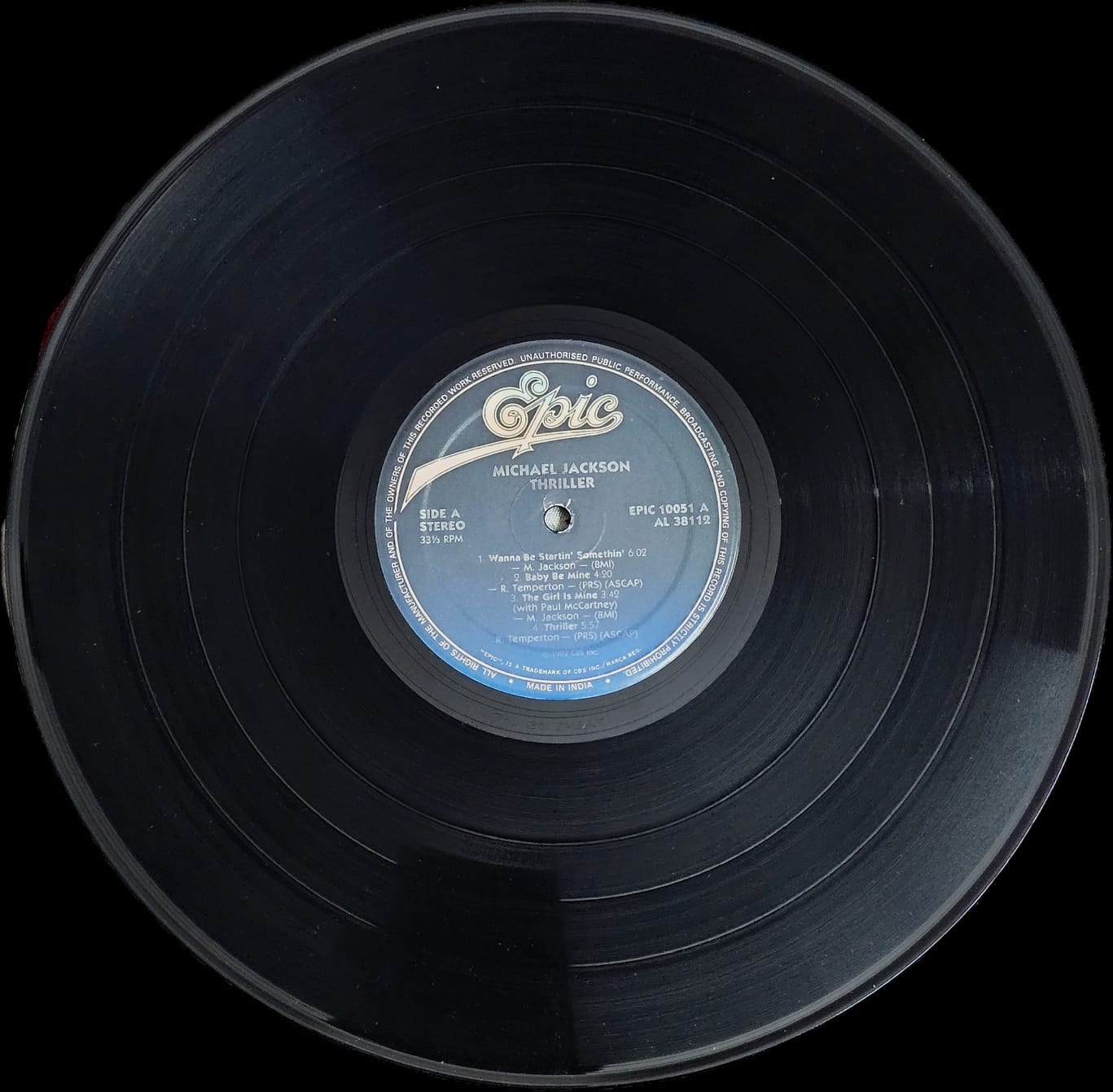 MICHAEL JACKSON THRILLER - LP RECORD ( EPIC / MINT ) EPIC 10051 - thumbnail 2